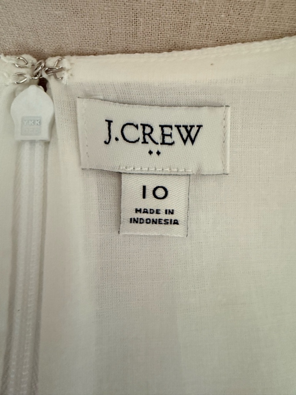 J.Crew White Scalloped Dress Size 10 | Structured Cotton, Lined, Tailored Shift - Picture 3 of 11